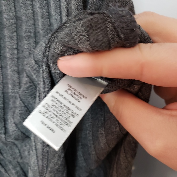 Express Mock Neck Asymmetrical Ribbed Top - Picture 7 of 11